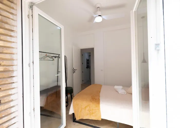 Ruata Del Pilar Turistea Apartman *